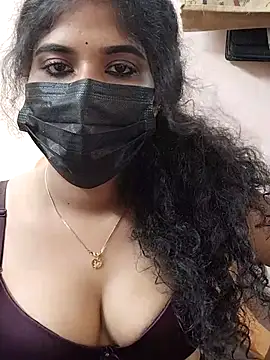 Snapshot of Sunitha28 chatting on 04/24/26, 02:52 Sunitha28 online show from 04/24/26, 02:52