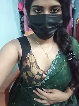 Snapshot of Sunitha28 chatting on 05/24/26, 06:13 Sunitha28 online show from 05/24/26, 06:13