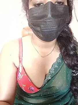 Snapshot of Sunitha28 chatting on 06/09/26, 05:52 Sunitha28 online show from 06/09/26, 05:52