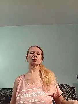 Snapshot of ViktoriaSexi1 chatting on 03/17/26, 06:44 ViktoriaSexi1 online show from 03/17/26, 06:44