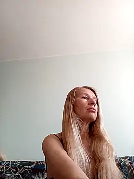 Snapshot of ViktoriaSexi1 chatting on 04/06/26, 05:52 ViktoriaSexi1 online show from 04/06/26, 05:52