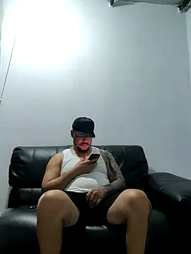 BadboyDirty1 online show from 07/11/26, 04:26