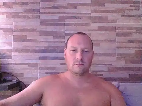 Snapshot of lustonfan chatting on 03/11/26, 02:34 lustonfan online show from 03/11/26, 02:34