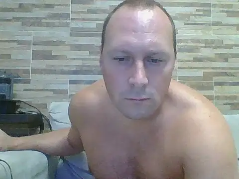 Snapshot of lustonfan chatting on 03/16/26, 01:59 lustonfan online show from 03/16/26, 01:59
