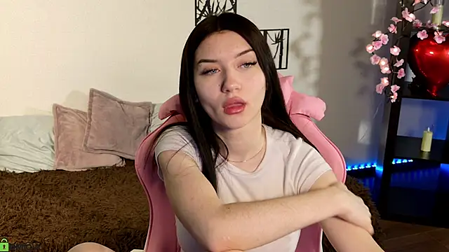 Snapshot of Sugar_Kitten12 chatting on 03/26/26, 01:22 Sugar Kitten12 online show from 03/26/26, 01:22