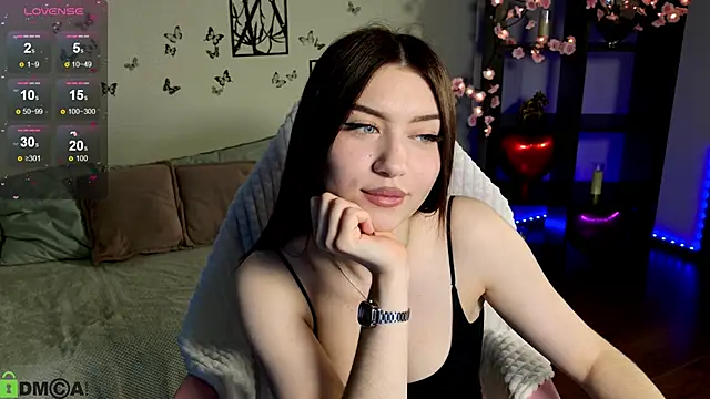 Snapshot of Sugar_Kitten12 chatting on 05/14/26, 11:44 Sugar Kitten12 online show from 05/14/26, 11:44