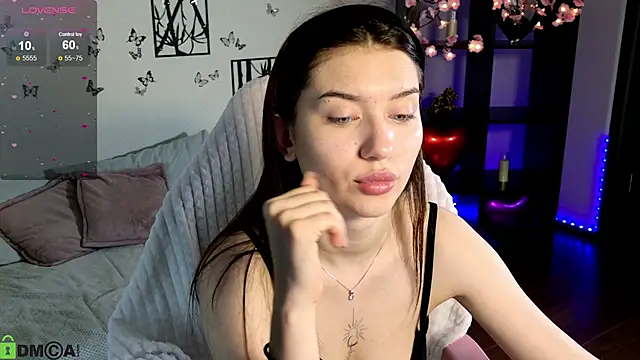 Snapshot of Sugar_Kitten12 chatting on 06/08/26, 01:28 Sugar Kitten12 online show from 06/08/26, 01:28