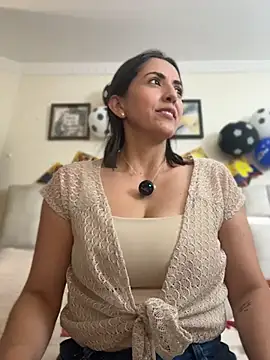 Snapshot of SamanthaWalker_ chatting on 07/11/26, 03:59 SamanthaWalker online show from 07/11/26, 03:59