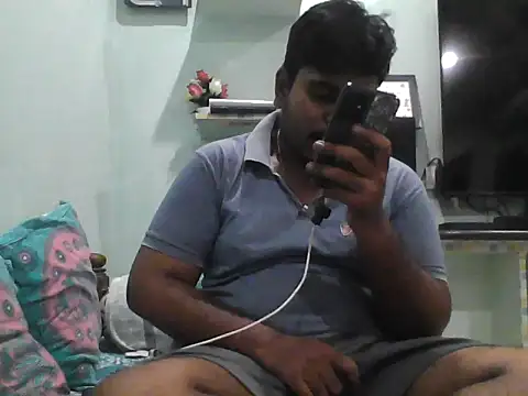 Snapshot of Foxboy65 chatting on 06/10/26, 06:40 Foxboy65 online show from 06/10/26, 06:40