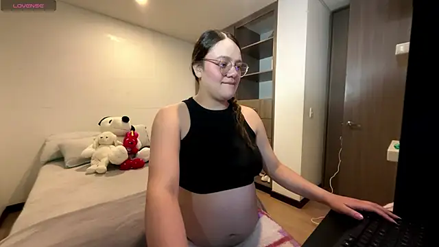 Sarahhh 0 online show from 07/10/26, 12:04