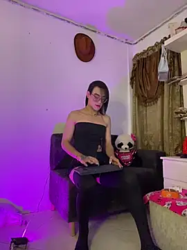 melissa hot21 online show from 07/07/26, 07:23