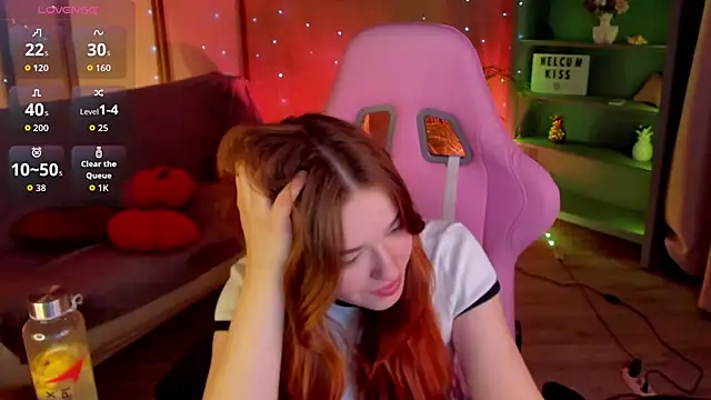 TiffanyVex online show from 05/24/26, 03:39