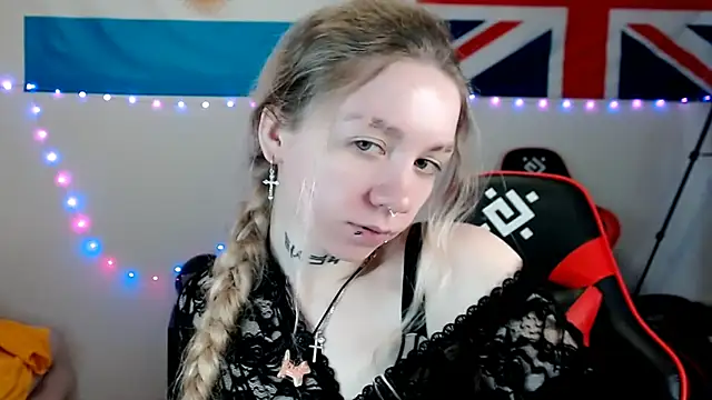 Snapshot of Nica_Kawaii chatting on 03/17/26, 06:39 Nica Kawaii online show from 03/17/26, 06:39