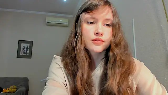 Snapshot of MaryannSofts chatting on 04/12/26, 03:17 MaryannSofts online show from 04/12/26, 03:17