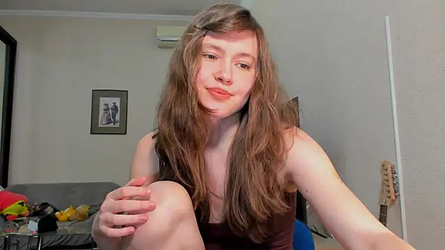 Snapshot of MaryannSofts chatting on 04/19/26, 06:10 MaryannSofts online show from 04/19/26, 06:10