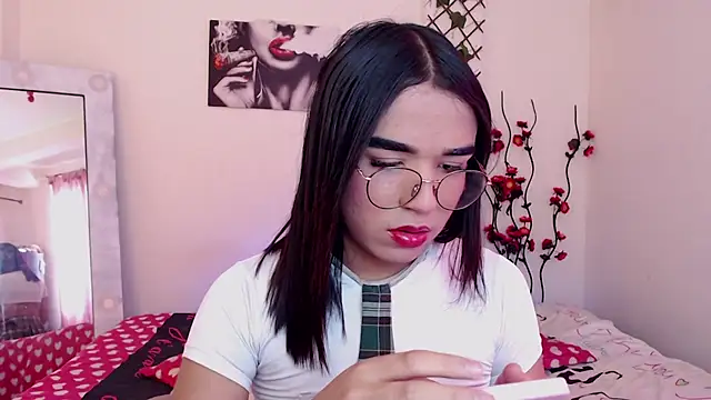 Snapshot of Candyy_doll__ chatting on 04/11/26, 06:23 Candyy doll online show from 04/11/26, 06:23