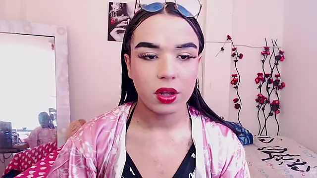 Snapshot of Candyy_doll__ chatting on 04/21/26, 07:39 Candyy doll online show from 04/21/26, 07:39