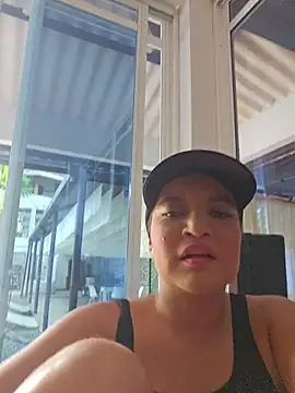 Pretty Julieta online show from 06/13/26, 07:56