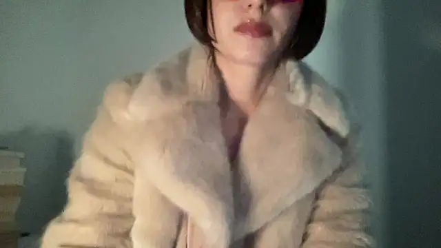 Snapshot of SlowVenomXX chatting on 03/08/26, 03:38 SlowVenomXX online show from 03/08/26, 03:38