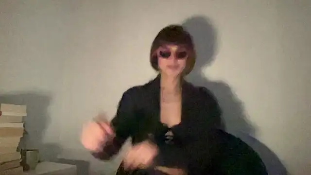 Snapshot of SlowVenomXX chatting on 03/16/26, 03:05 SlowVenomXX online show from 03/16/26, 03:05