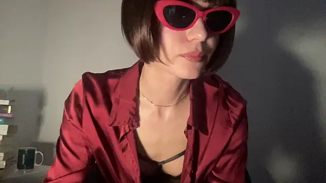 Snapshot of SlowVenomXX chatting on 03/19/26, 03:16 SlowVenomXX online show from 03/19/26, 03:16