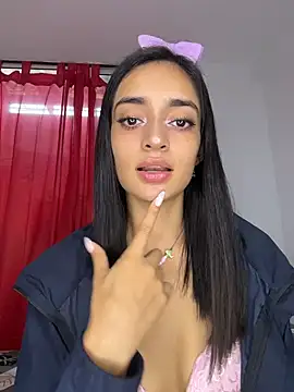 Snapshot of leilani_X chatting on 04/29/26, 03:05 leilani X online show from 04/29/26, 03:05