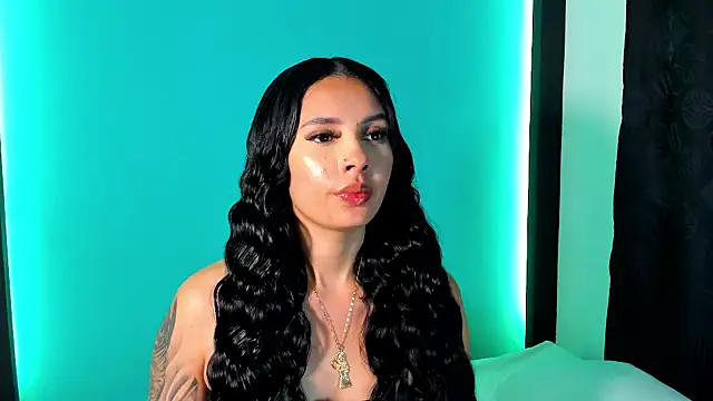 Emma AH online show from 05/25/26, 02:56