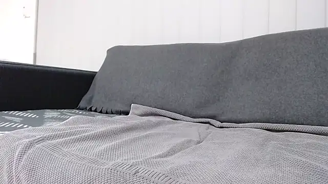 lilchristianxh online show from 10/17/25, 12:41