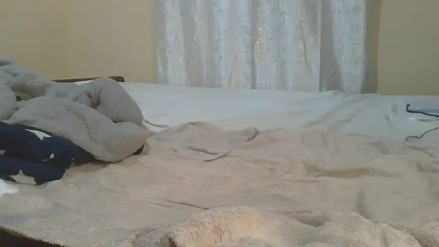 Snapshot of ndivhuwomuleya chatting on 05/23/26, 10:58 ndivhuwomuleya online show from 05/23/26, 10:58