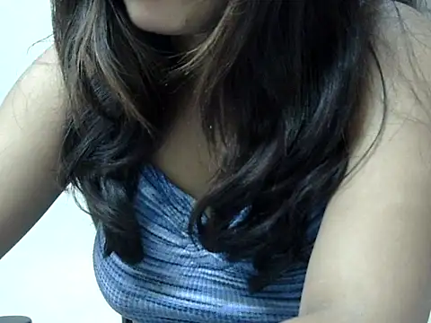 Snapshot of JANVI_06 chatting on 04/16/26, 05:47 JANVI 06 online show from 04/16/26, 05:47