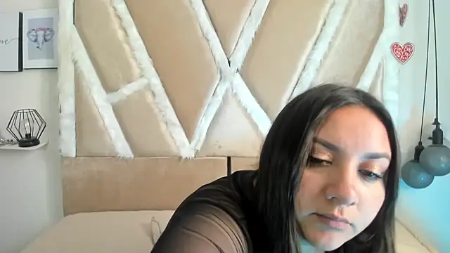 Snapshot of Lele_669 chatting on 04/02/26, 03:31 Lele 669 online show from 04/02/26, 03:31