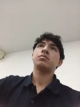 Snapshot of Cristopher_Wild chatting on 05/16/26, 02:27 Cristopher Wild online show from 05/16/26, 02:27