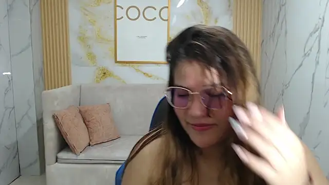 Snapshot of lucero_s1 chatting on 03/24/26, 08:47 lucero s1 online show from 03/24/26, 08:47