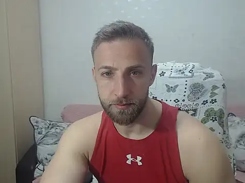 Snapshot of BlondEagleMuscle chatting on 04/16/26, 05:52 BlondEagleMuscle online show from 04/16/26, 05:52