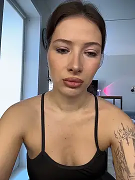 StayForTemptation online show from 03/18/26, 07:55