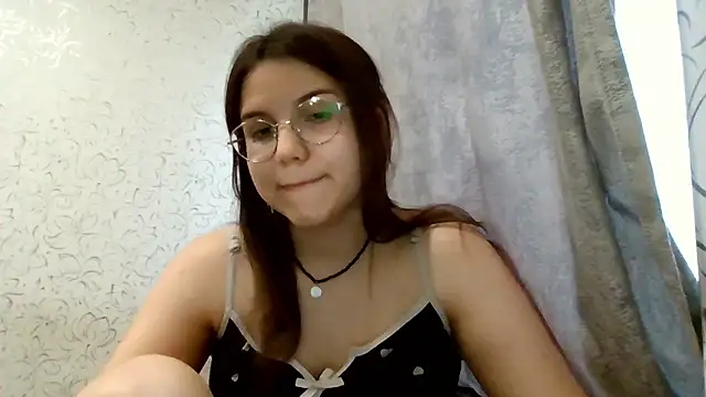 Aurora Breeze online show from 07/31/26, 11:53