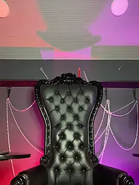 HoneyDemoni online show from 06/17/26, 12:50