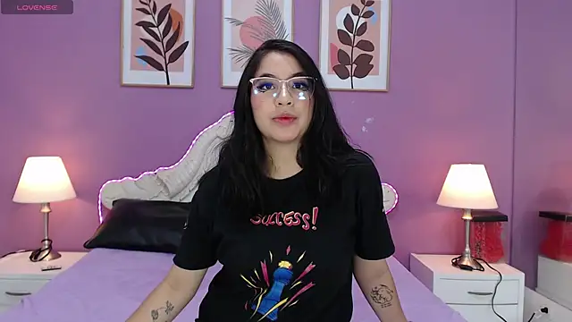 YayaQueen online show from 05/30/26, 12:02