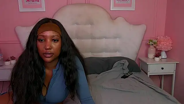NyaraBuenoBabestationx online show from 07/06/26, 08:11