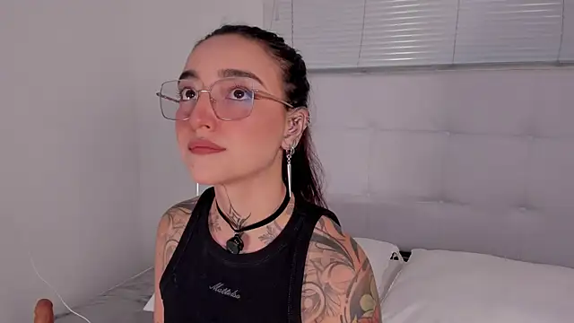 Emily Rousess online show from 07/03/26, 11:22