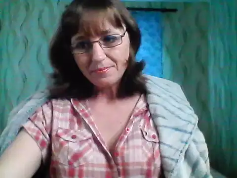 Snapshot of Alisaprice077 chatting on 04/04/26, 06:55 Alisaprice077 online show from 04/04/26, 06:55