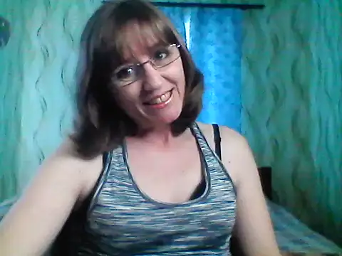 Snapshot of Alisaprice077 chatting on 04/06/26, 08:59 Alisaprice077 online show from 04/06/26, 08:59