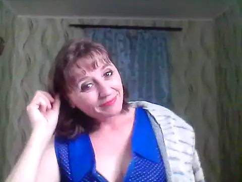 Snapshot of Alisaprice077 chatting on 04/29/26, 05:52 Alisaprice077 online show from 04/29/26, 05:52