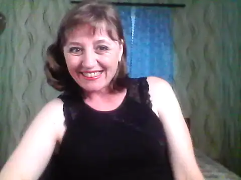 Snapshot of Alisaprice077 chatting on 05/01/26, 04:00 Alisaprice077 online show from 05/01/26, 04:00
