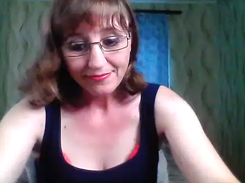 Snapshot of Alisaprice077 chatting on 06/08/26, 02:39 Alisaprice077 online show from 06/08/26, 02:39