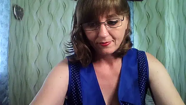 Alisaprice077 online show from 06/30/26, 11:55