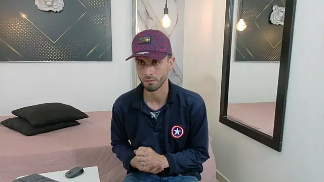 KingOfTemptation online show from 07/05/26, 04:07