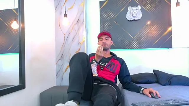 KingOfTemptation online show from 07/22/26, 03:31
