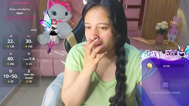 Snapshot of sara_tellez_s chatting on 06/14/26, 03:30 sara tellez s online show from 06/14/26, 03:30