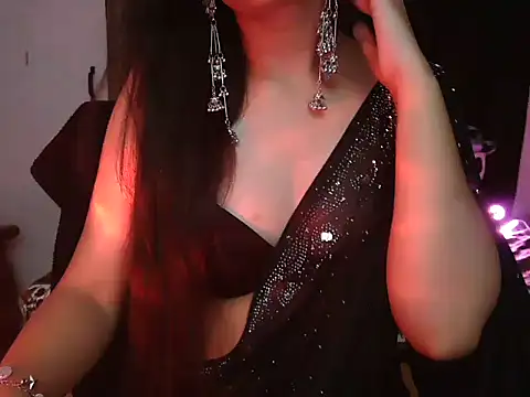 Sonam-kapur1 online show from 06/03/26, 02:33